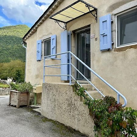 Maison De Village Aux Portes Du Vercors Chamaloc المظهر الخارجي الصورة